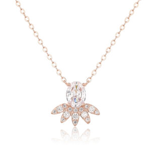 שרשרת פרח משובצת